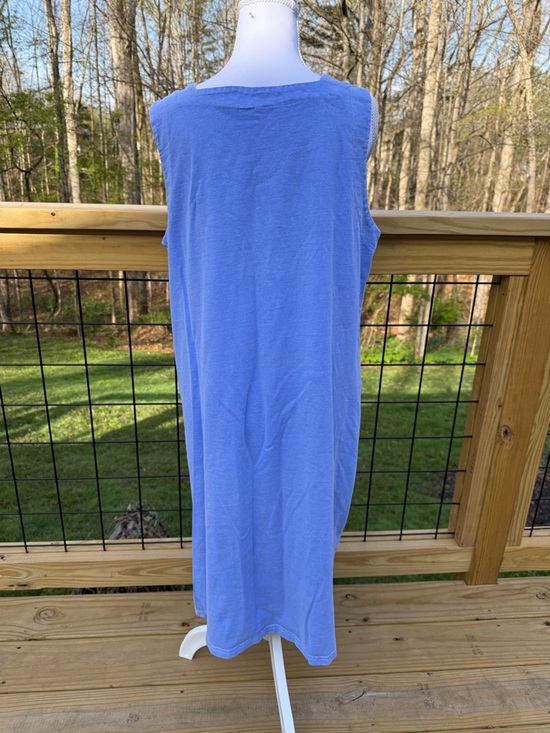 Light Women's Throw On Dress with Beach Motif - Picture 3 of 3